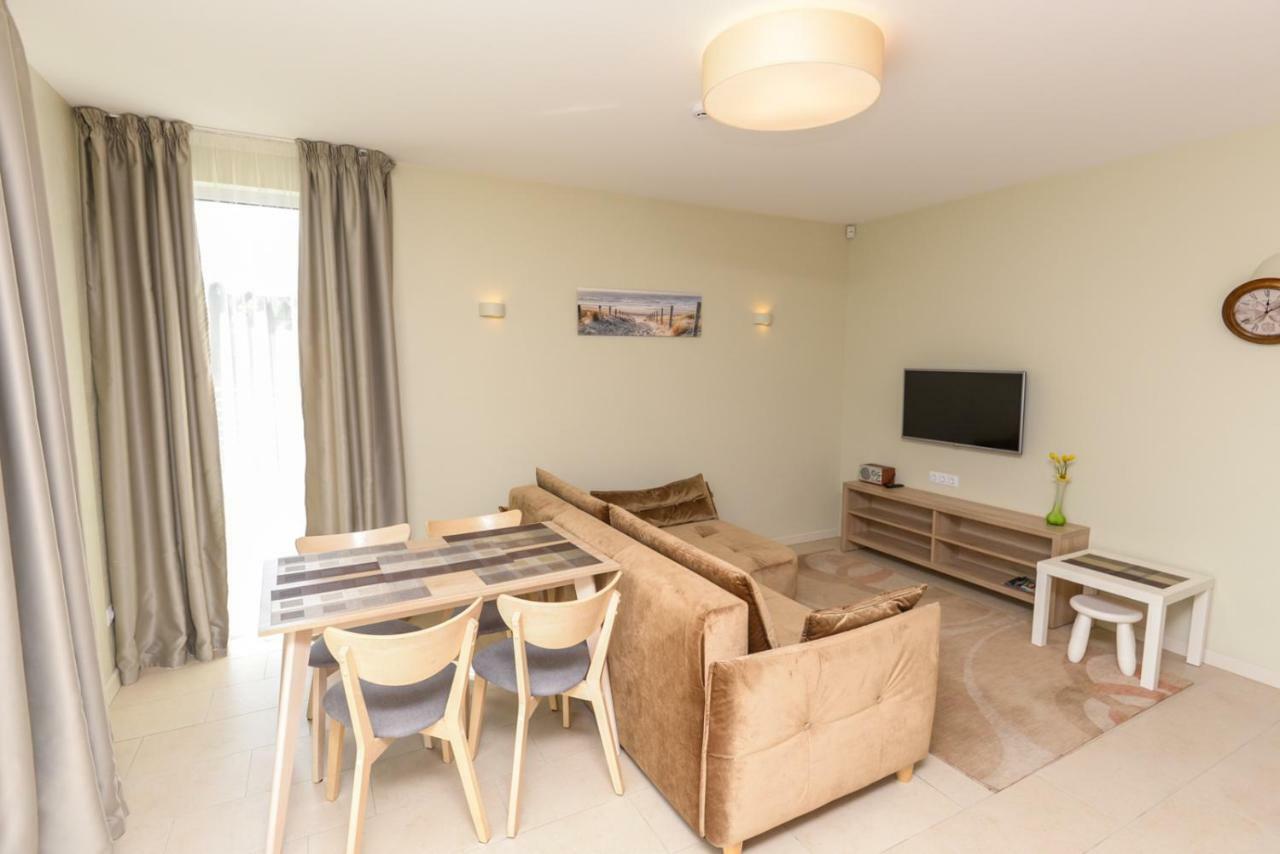 Vila Paula Palanga Ngoại thất bức ảnh
